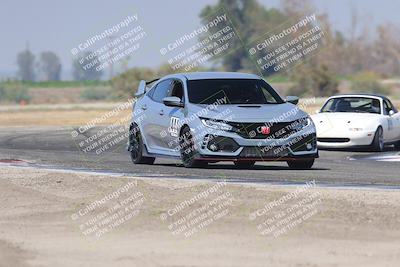 media/Sep-20-2025-Extreme Speed (Sat) [[1fcc23683c]]/Silver (Beginner)/Session 1 (Sunset)/